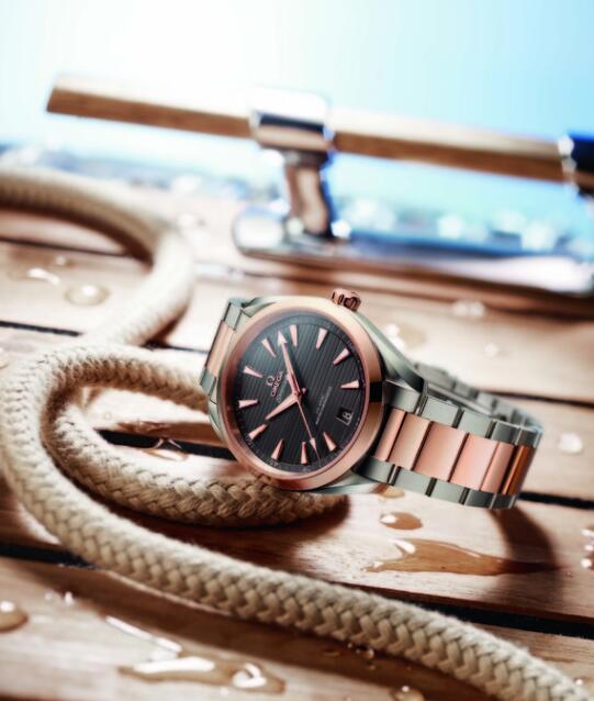 Charming reproduction watches are appropriate for tasteful men.